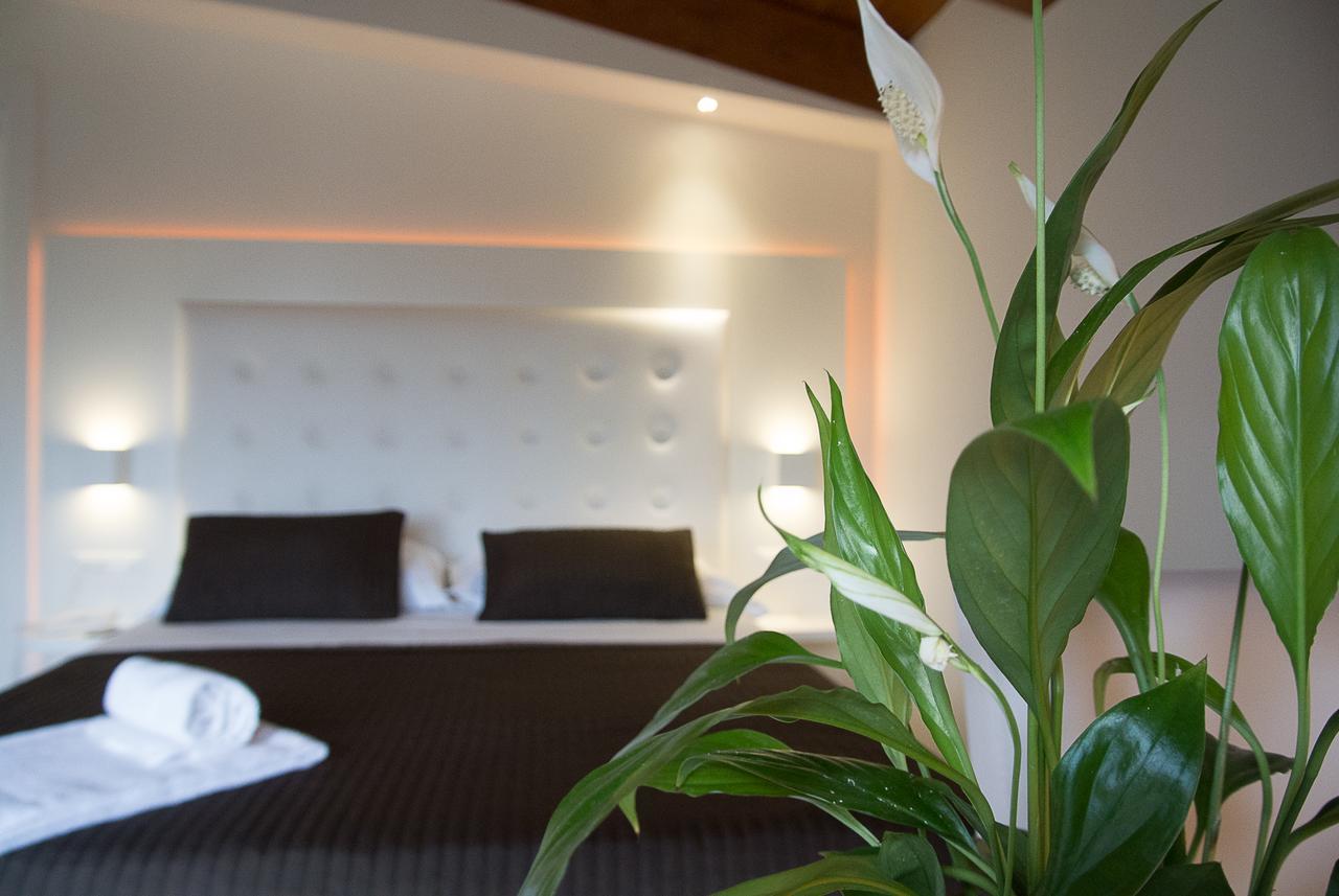 Boutique Hotel E Spa Citta Bianca Pescara Exterior photo